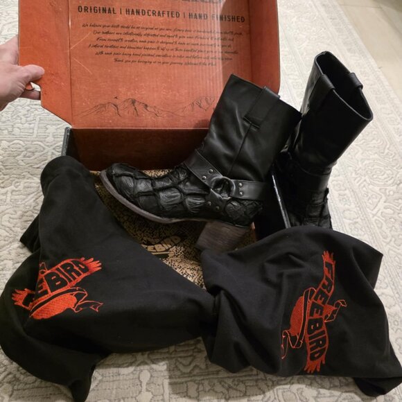 Freebird by Steven Black Ankle Boots - Picture 2 of 11